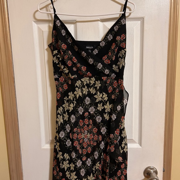 Boho Black Floral Print midi hi low Dress - Picture 4 of 4